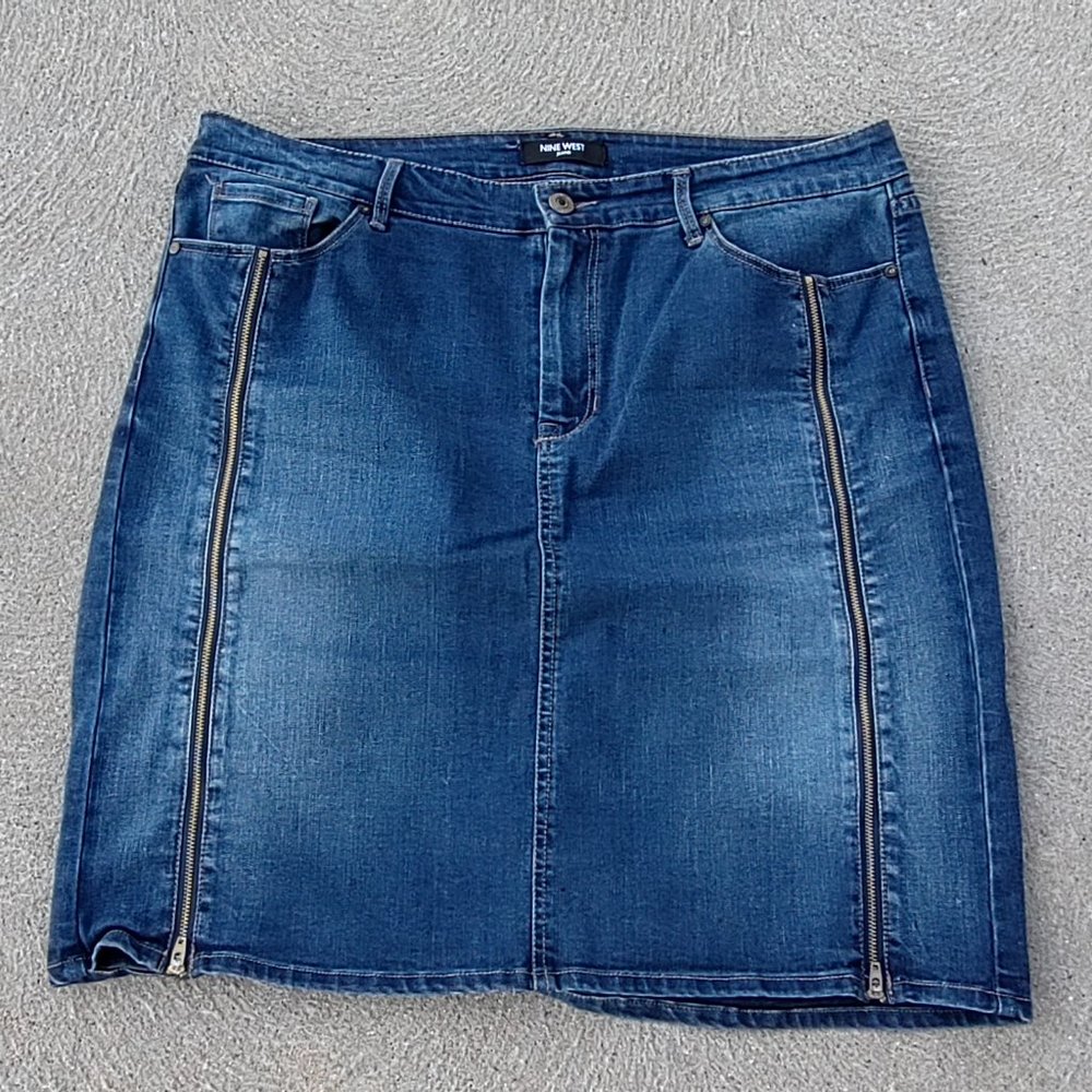 Nine West Jeans Blue Denim 5-Pocket Double Zip 22" Skirt Size 16